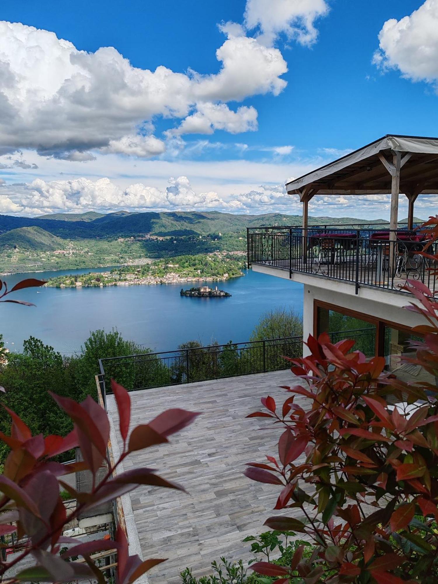 Hotel Panoramico Lago D'Orta (Adults Only) Madonna Del Sasso Extérieur photo