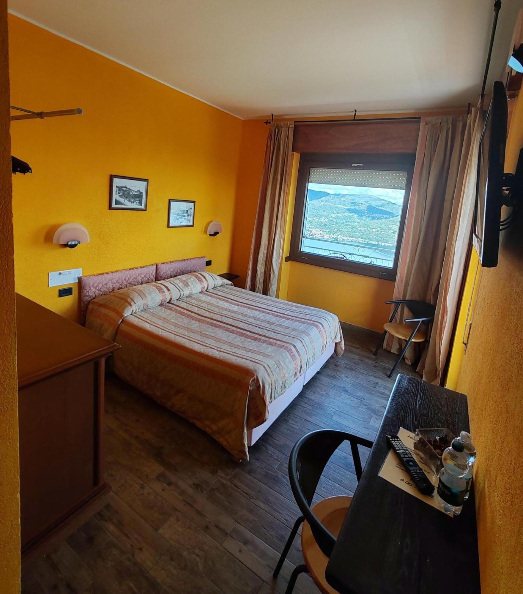 Hotel Panoramico Lago D'Orta (Adults Only) Madonna Del Sasso Extérieur photo