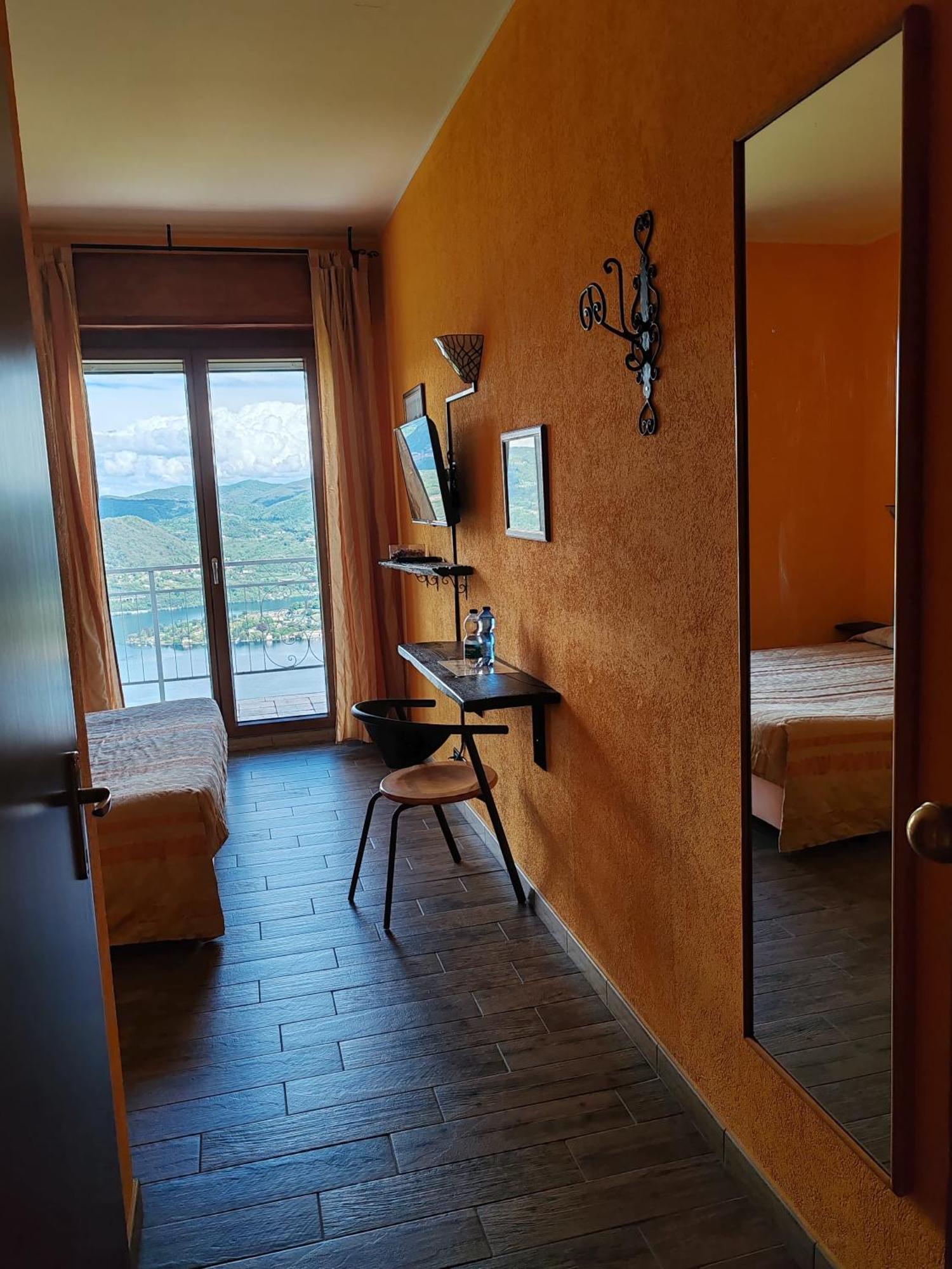 Hotel Panoramico Lago D'Orta (Adults Only) Madonna Del Sasso Extérieur photo