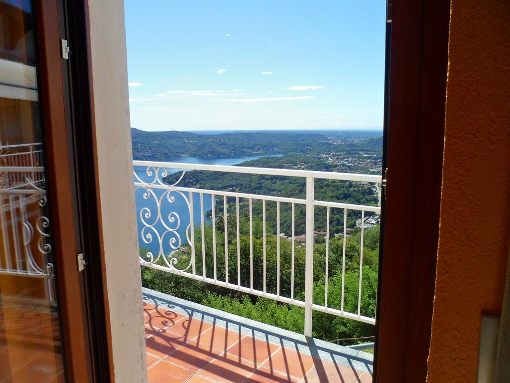 Hotel Panoramico Lago D'Orta (Adults Only) Madonna Del Sasso Extérieur photo
