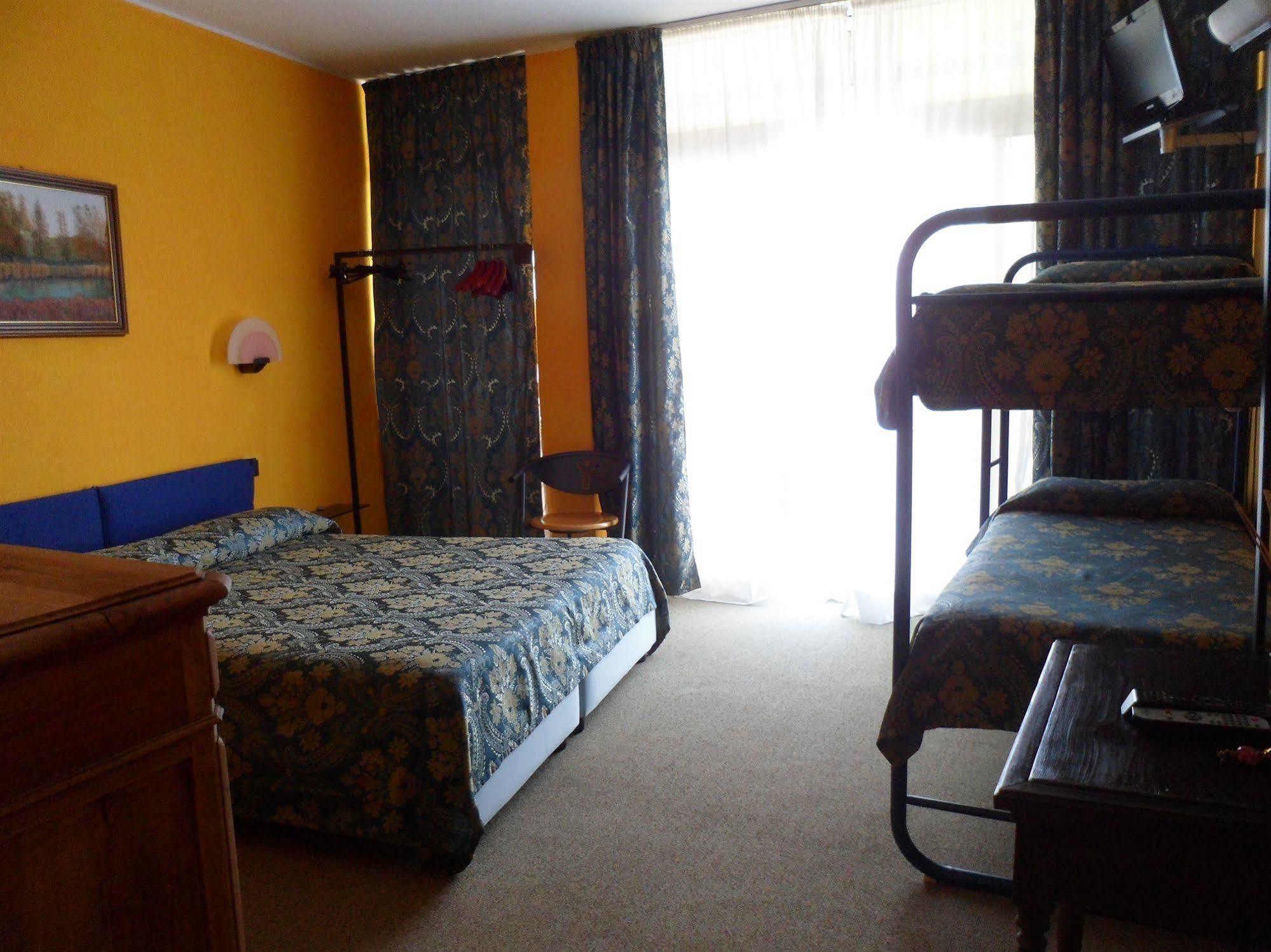 Hotel Panoramico Lago D'Orta (Adults Only) Madonna Del Sasso Extérieur photo