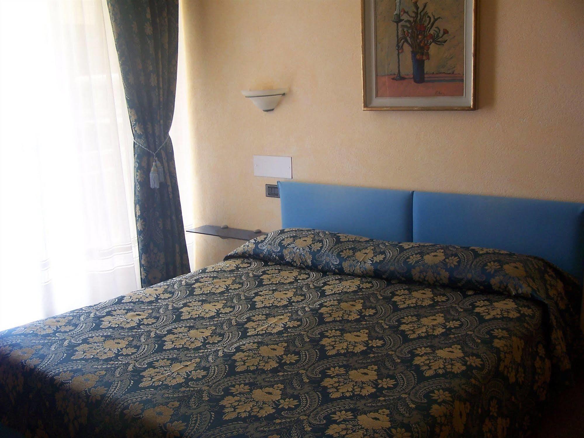 Hotel Panoramico Lago D'Orta (Adults Only) Madonna Del Sasso Extérieur photo