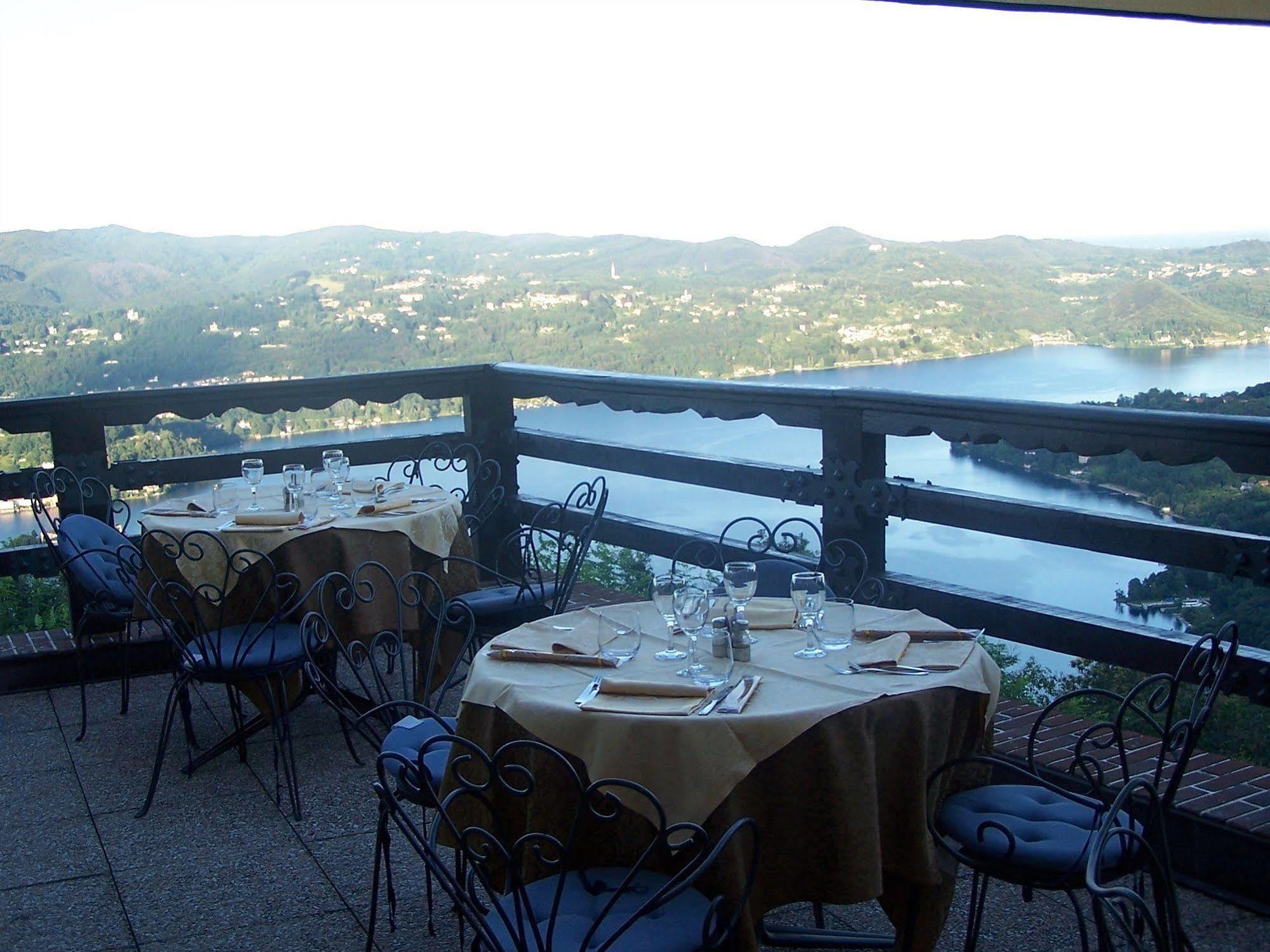 Hotel Panoramico Lago D'Orta (Adults Only) Madonna Del Sasso Extérieur photo